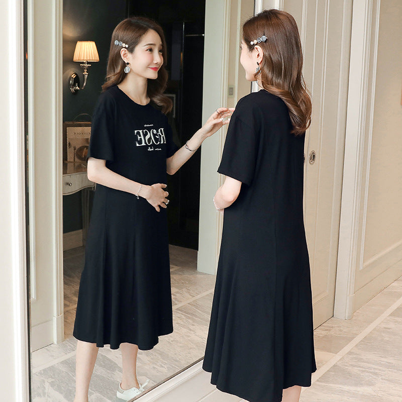 Maternity Short Sleeve Dress: Comfort Meets Style